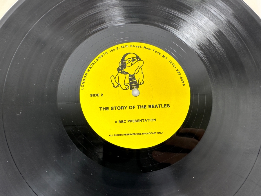 Rare London Wavelength BBC Presentation 'The Story Of The Beatles' 2 X Vinyl Records [Photo 7]