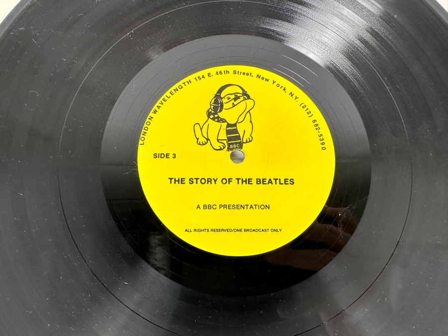 Rare London Wavelength BBC Presentation 'The Story Of The Beatles' 2 X Vinyl Records [Photo 5]