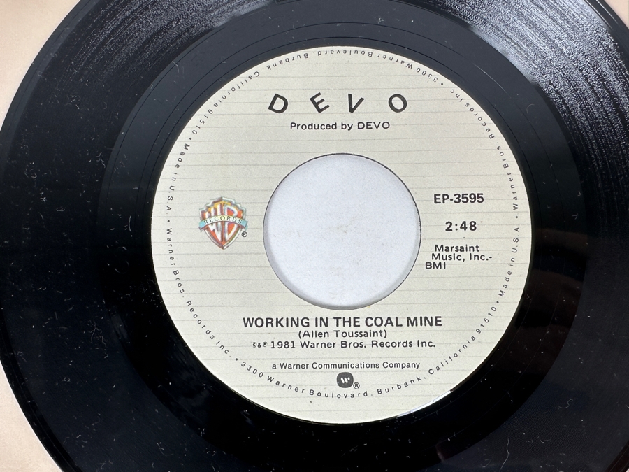 Devo - Working In The Coal Mine 1981, The Vapors - Turning Japanese 1980, Watching The Hydroplanes Clear Vinyl & The Revillos - Hungry For Love 45 Rpm Vinyl Records [Photo 3]