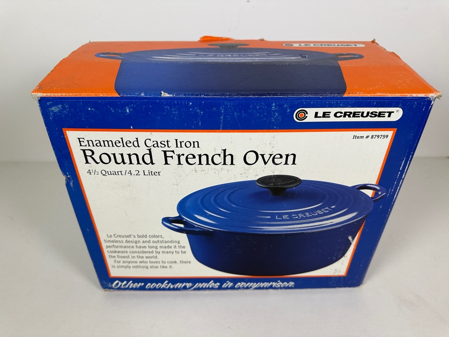 New In Box Le Creuset Enameled Cast Iron Round French Oven 4 1/2 Quart Blue [Photo 2]