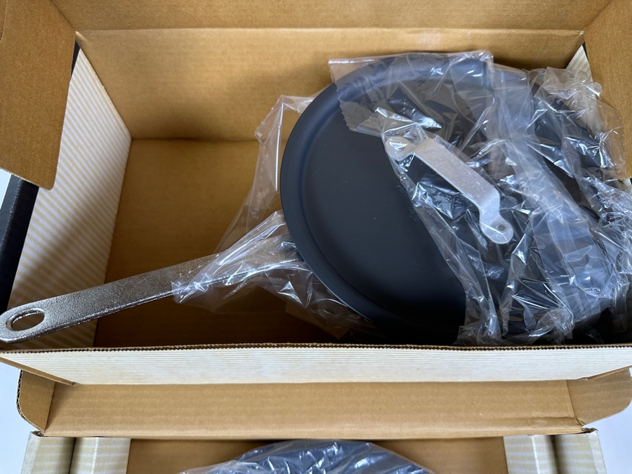 New Cookware: Calphalon Sauce Pan & Calphalon CN1213 Conversion Griddle [Photo 2]
