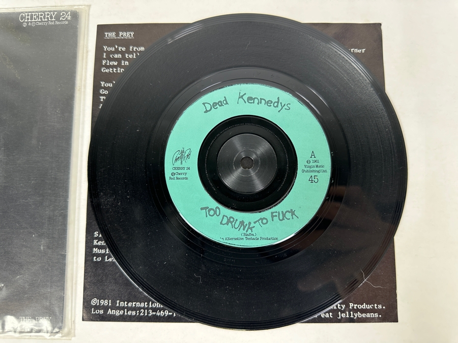 Vintage 1981 Dead Kennedys Too Drunk To Jello Biafra Cherry Red Records Cherry 24 45 Rpm Vinyl Record [Photo 5]