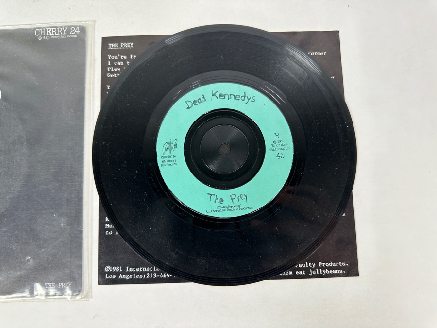 Vintage 1981 Dead Kennedys Too Drunk To Jello Biafra Cherry Red Records Cherry 24 45 Rpm Vinyl Record [Photo 7]