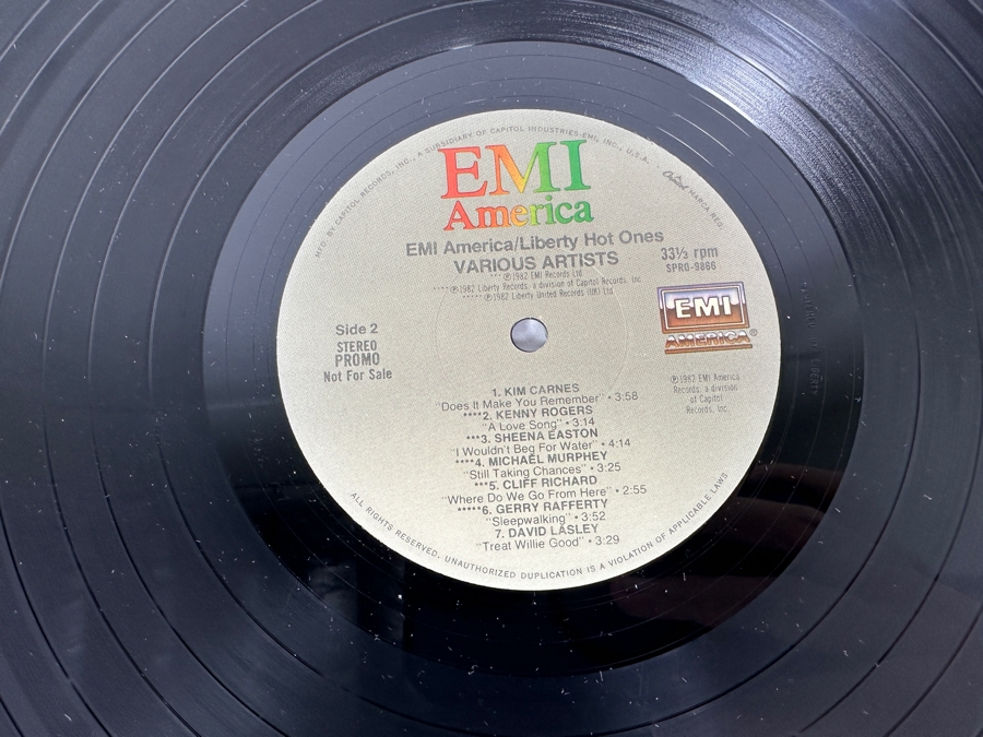 Vintage 1982 EMI America / Liberty Hot Ones Various Artists Compilation EMI America Records SPRO-9865 Vinyl Record [Photo 6]