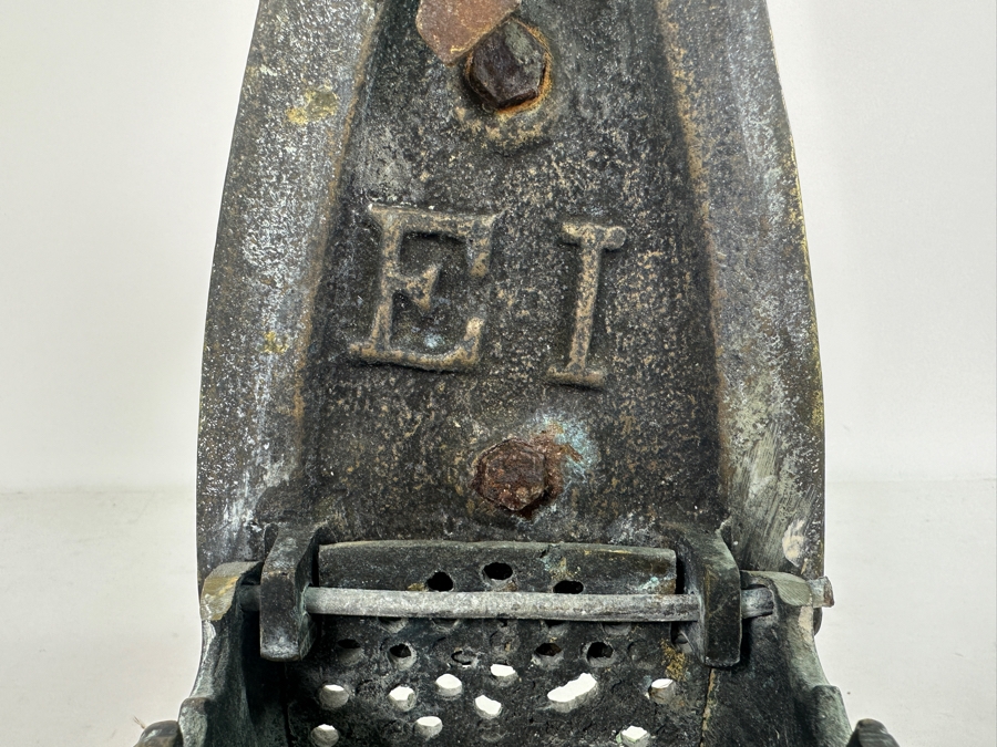 Old Brass Iron Marked EI 7W X 4D X 7.5H [Photo 4]