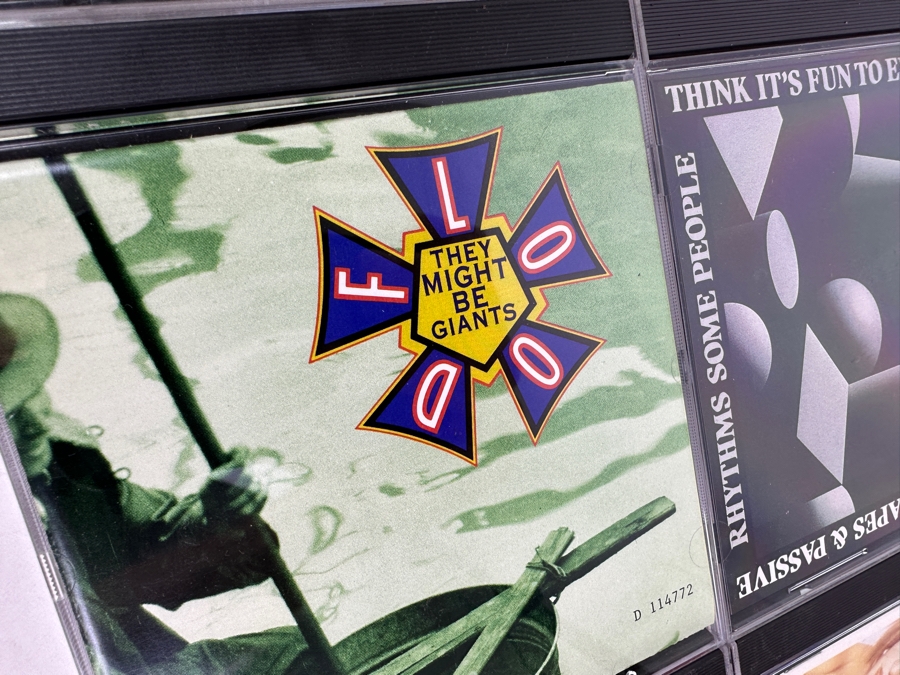 (25) Music CDs: Various Artists - See Photos [Photo 11]