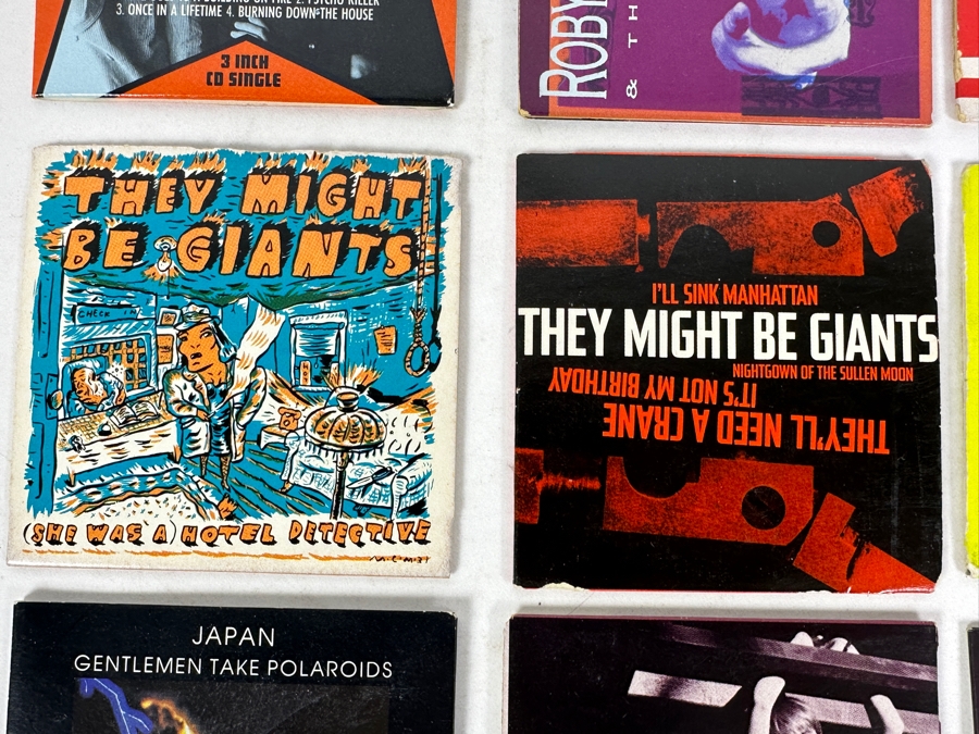 Just Added - (9) Vintage 3 Inch CD Music Maxi Singles: Talking Heads, The Sugarcubes, They Might Be Giants, Suzanne Vega, Japan & Robyn Hitchcock [Photo 4]