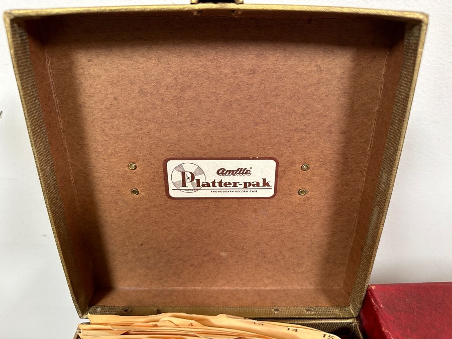 Just Added - (16) Vintage 45 Rpm Portable Record Storage Boxes [Photo 5]