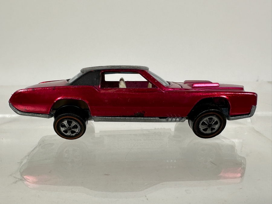 Just Added - Vintage 1968 Hot Wheels Custom Eldorado Car Pinkish Red [Photo 11]