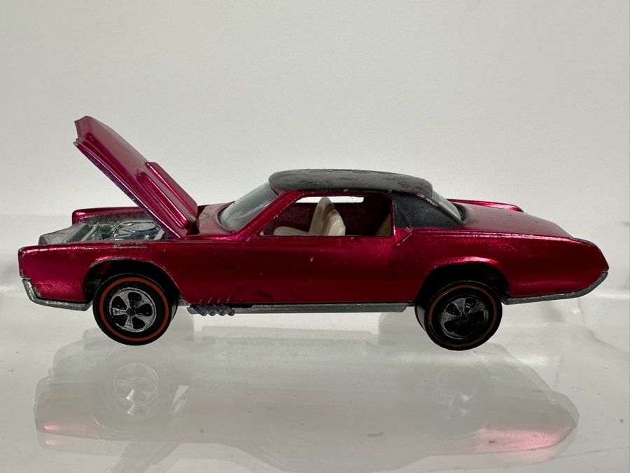 Just Added - Vintage 1968 Hot Wheels Custom Eldorado Car Pinkish Red [Photo 4]