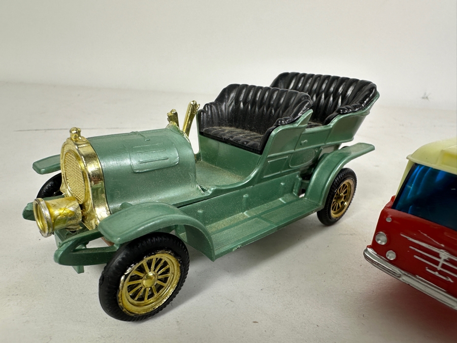 Vintage Hong Kong Toy Cars & Express Bus [Photo 6]