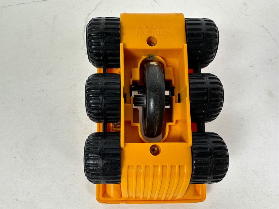 Vintage 1970 Kenner Dune-Digger Toy [Photo 8]