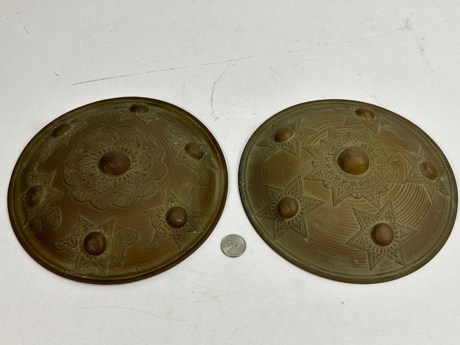 Antique Pair Of Peurise Teumaga / Lembaga Aceh, Indonesia Shields Brass 9'W [Photo 2]