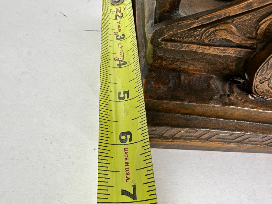 Signed Roman Warrior Chariot Painted Chalkware Statue Signed MAS 14.5W X 5D X 12H [Photo 15]