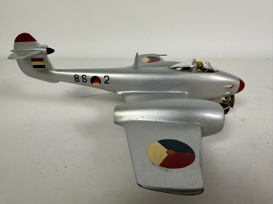 Vintage Hand Painted Gloster Meteor F4 Plane Model With Postcard 8L X 9W [Photo 10]