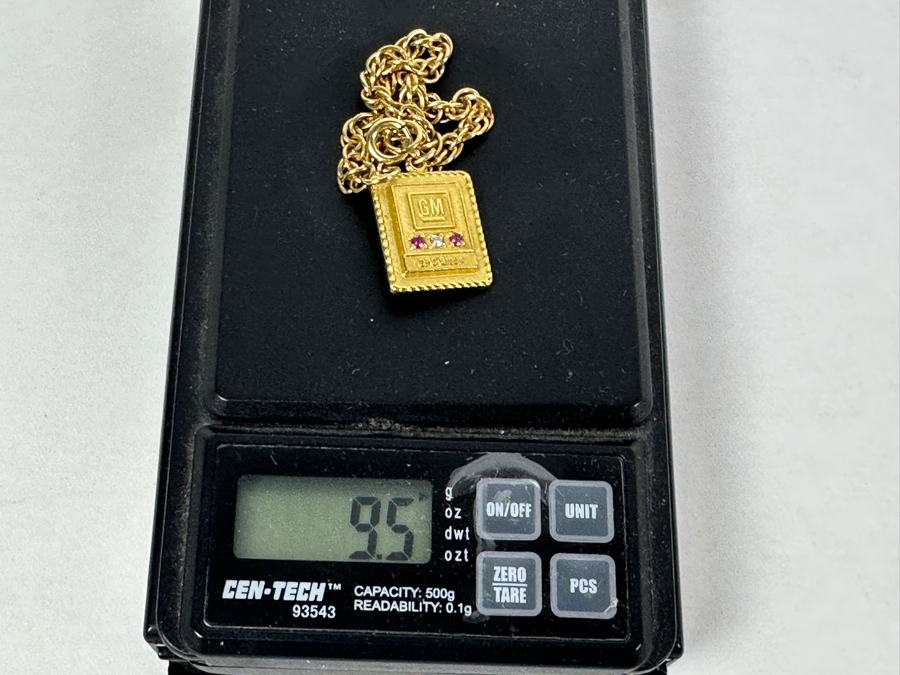 General Motors GM 1/10 10K Gold 30 Years Of Service Pendant With 1/20 12K Gold Bracelet And Original GM Box [Photo 6]