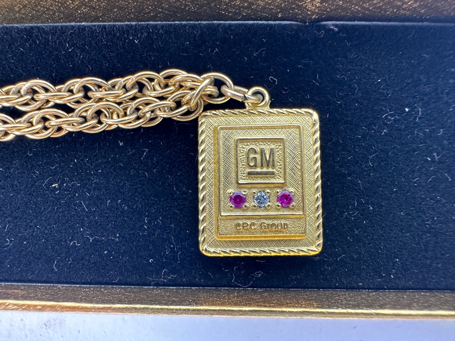 General Motors GM 1/10 10K Gold 30 Years Of Service Pendant With 1/20 12K Gold Bracelet And Original GM Box [Photo 7]