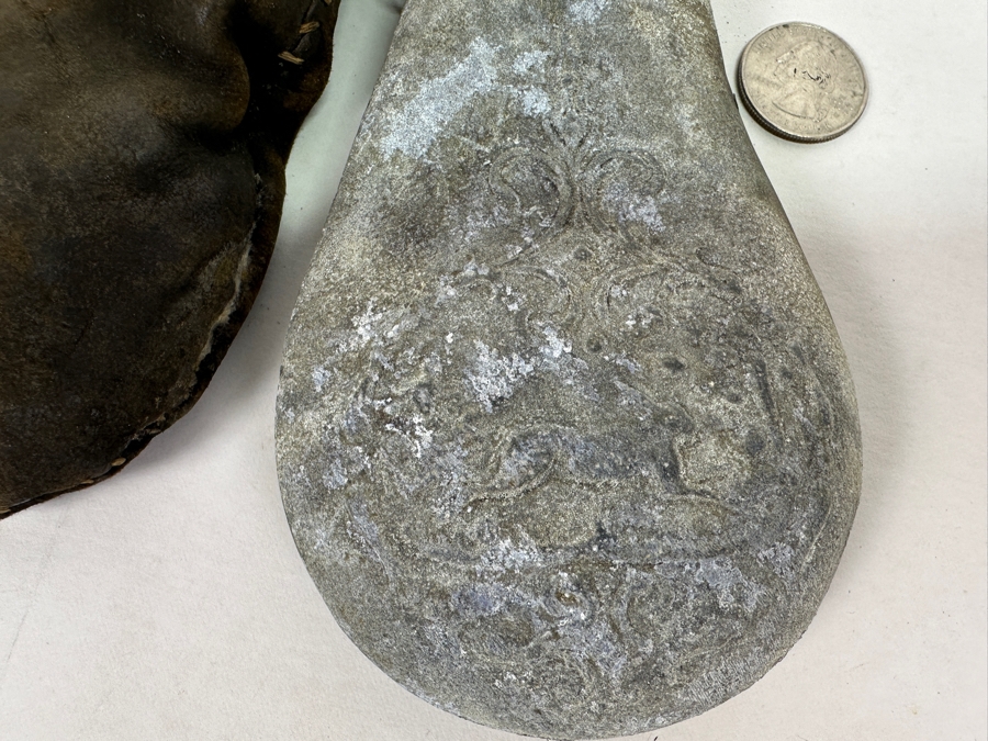 Vintage Metal Civil War Era Metal Powder Flask (R) And Leather Flask (L) [Photo 3]