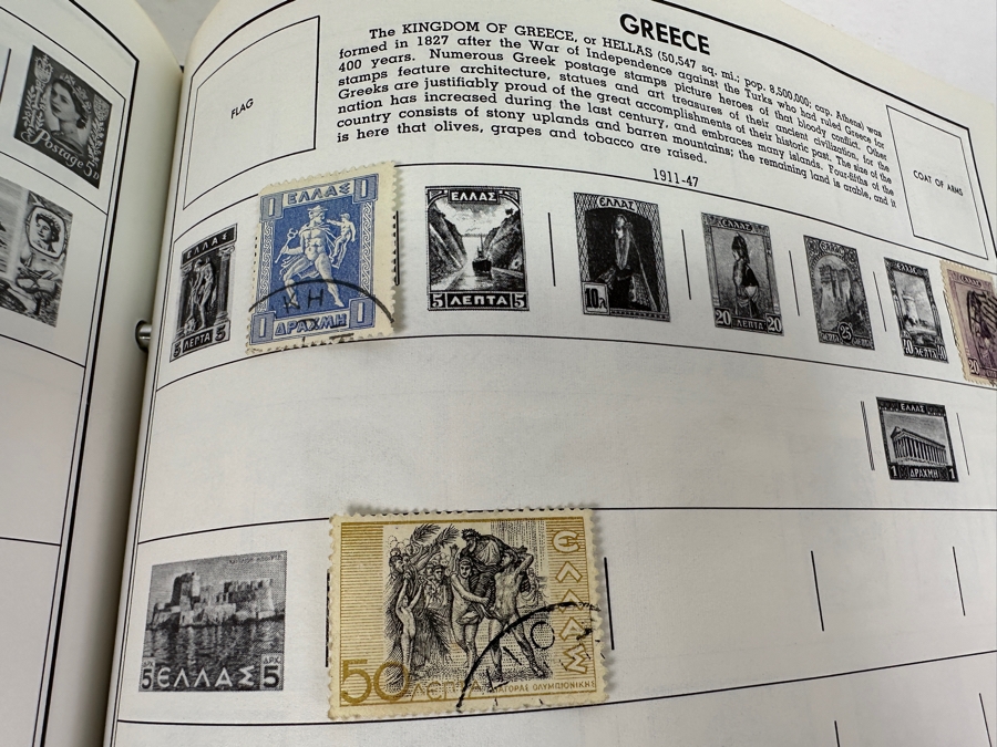 Statesman Deluxe Album Spaces For Nearly 30,000 Postage Stamps Of The World Including China - See Photos For Sampling [Photo 31]