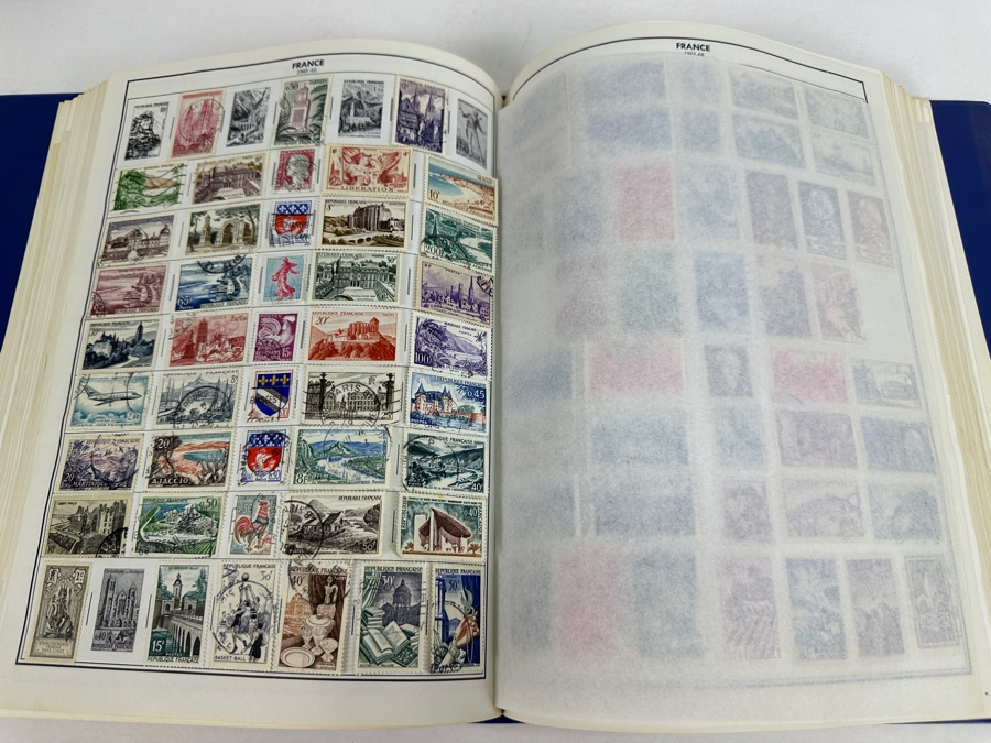 Statesman Deluxe Album Spaces For Nearly 30,000 Postage Stamps Of The World Including China - See Photos For Sampling [Photo 26]