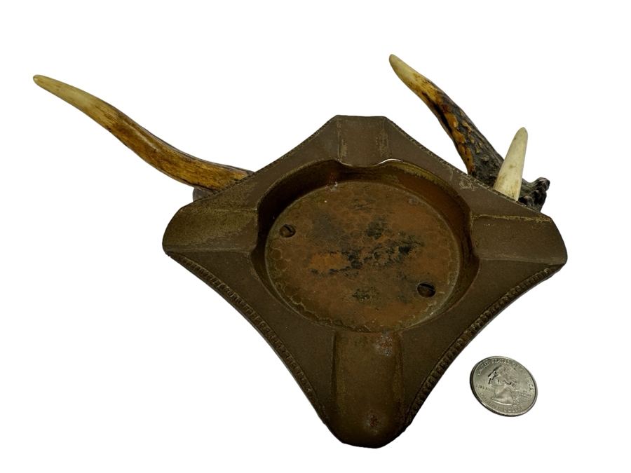 Unique Antler Ashtray 9W [Photo 3]