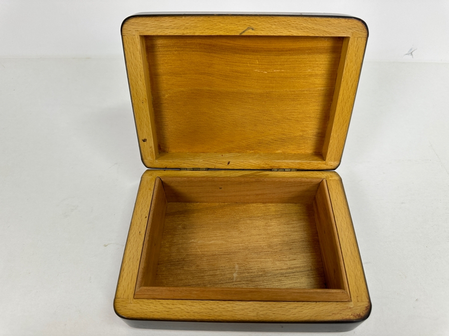 Repousse Silverplate Top Depicting Rembrandt's Night Watch Scene Wooden Box From Holland Voorschoten 6W X 4.5D X 2.25H [Photo 9]