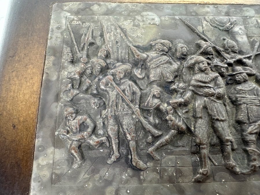 Repousse Silverplate Top Depicting Rembrandt's Night Watch Scene Wooden Box From Holland Voorschoten 6W X 4.5D X 2.25H [Photo 4]