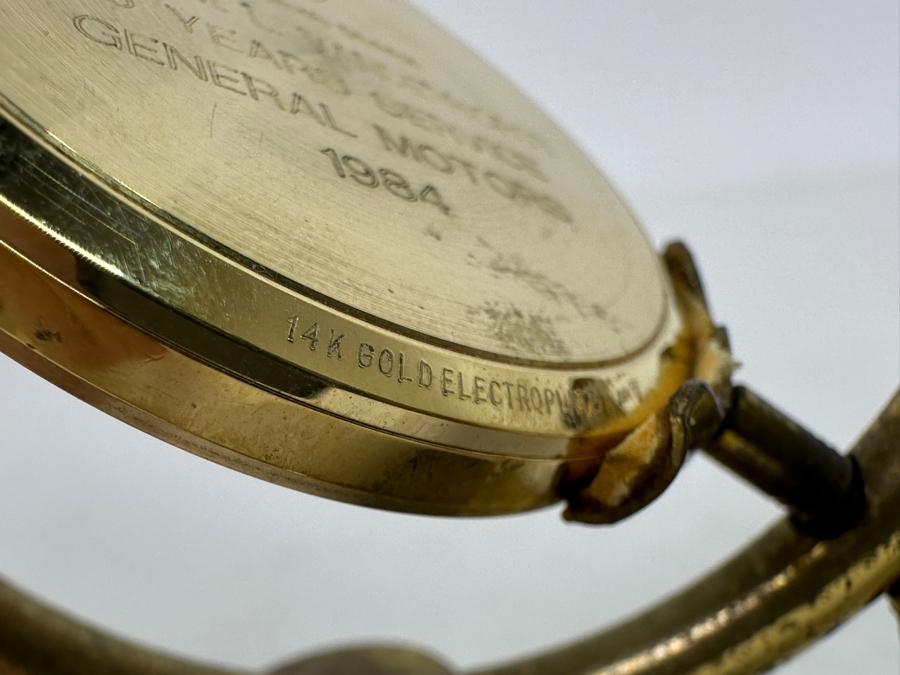 Hamilton Swiss Movement 14k Gold Plated Pocket Watch With Display Stand Engraved 25 Years Of Service General Motors 1984 GM Assemble Division [Photo 11]