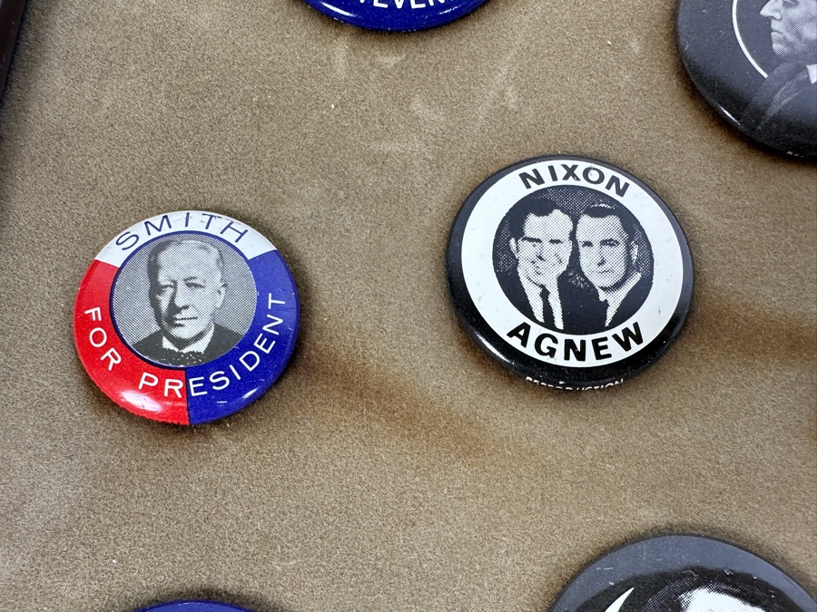 Collection Of Old United States Presidential Campaign Buttons With Display Frame - See Photos [Photo 25]