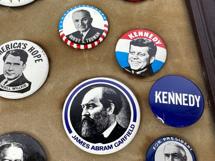 Collection Of Old United States Presidential Campaign Buttons With Display Frame - See Photos [Photo 16]