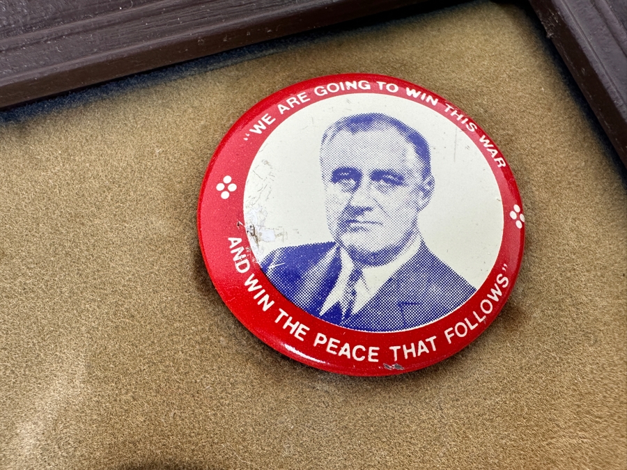 Collection Of Old United States Presidential Campaign Buttons With Display Frame - See Photos [Photo 7]