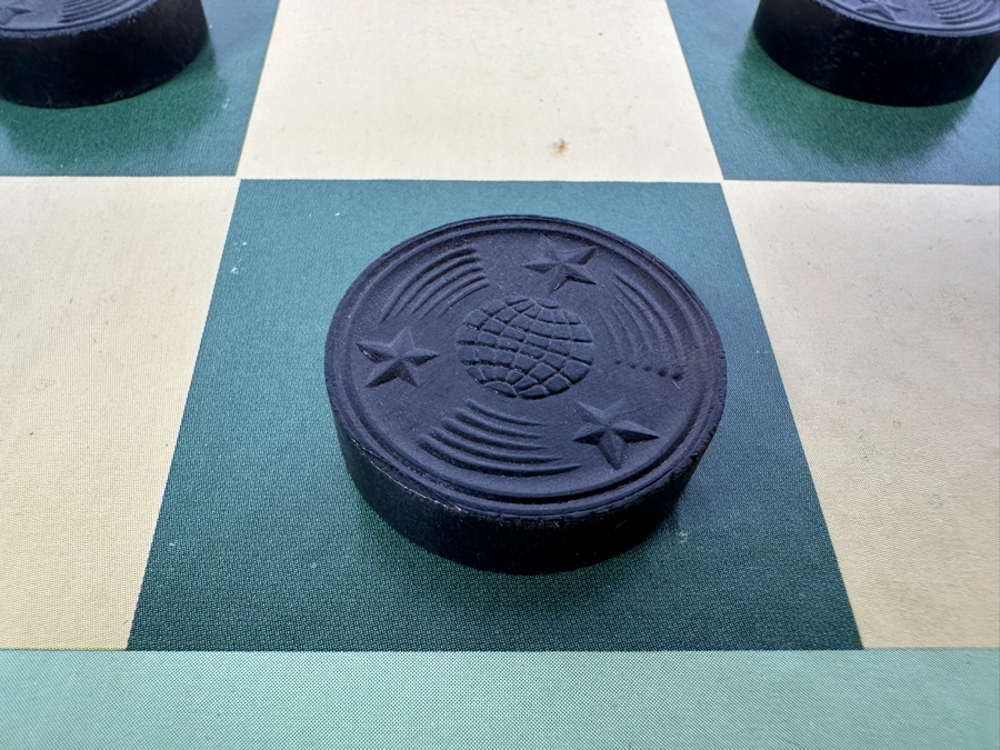 Vintage Halsam Comet Stars Wood Checkers And 1973 Itemation Checker Board 18.5 X 18.5 [Photo 3]