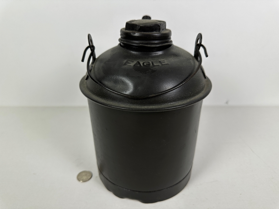 Vintage Eagle Railroad Oil Can 9.5'H [Photo 3]