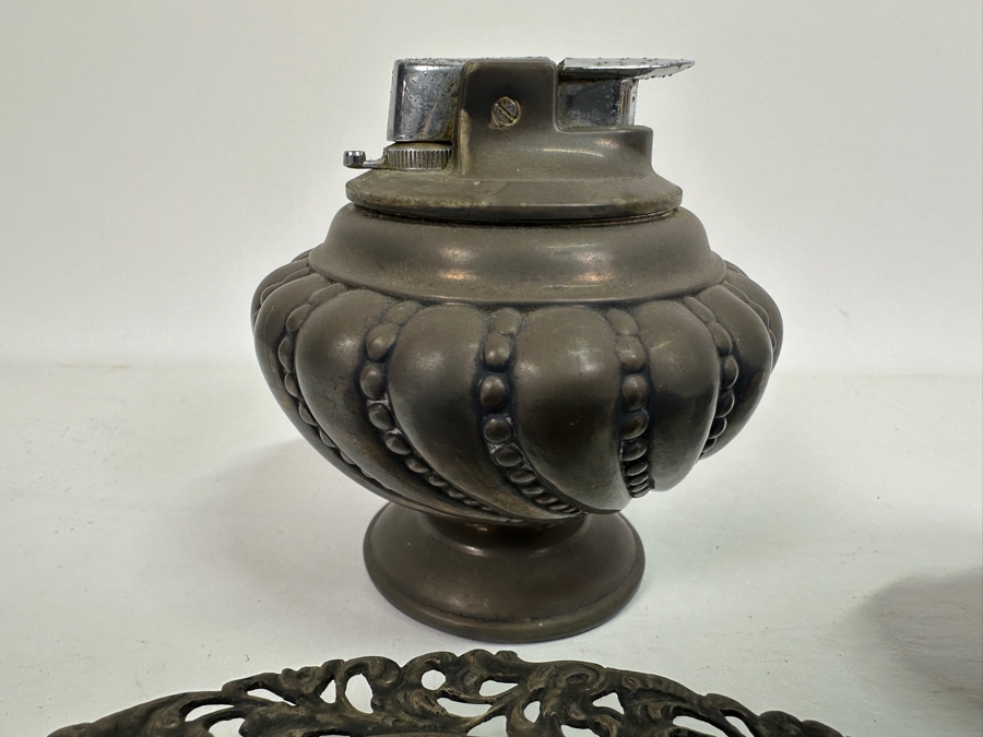 Pair Of Repousse Metal Ashtrays & Pair Of Ronson Lighters [Photo 4]