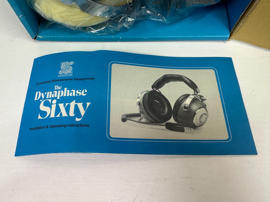 Stanton Blue Dynaphase Sixty Stereophonic Headphones With Box [Photo 2]
