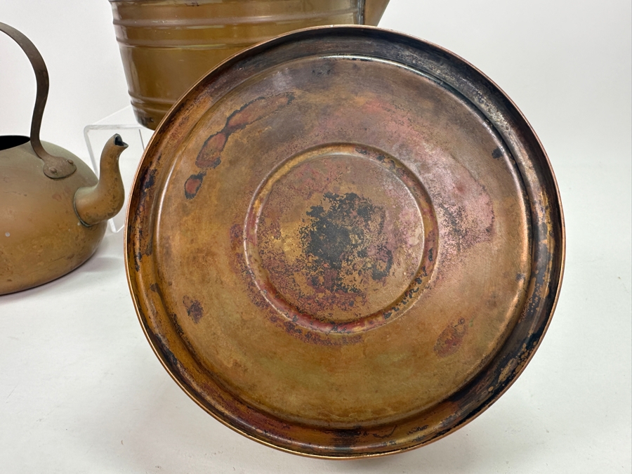 Three Vintage Copper Teapots [Photo 6]