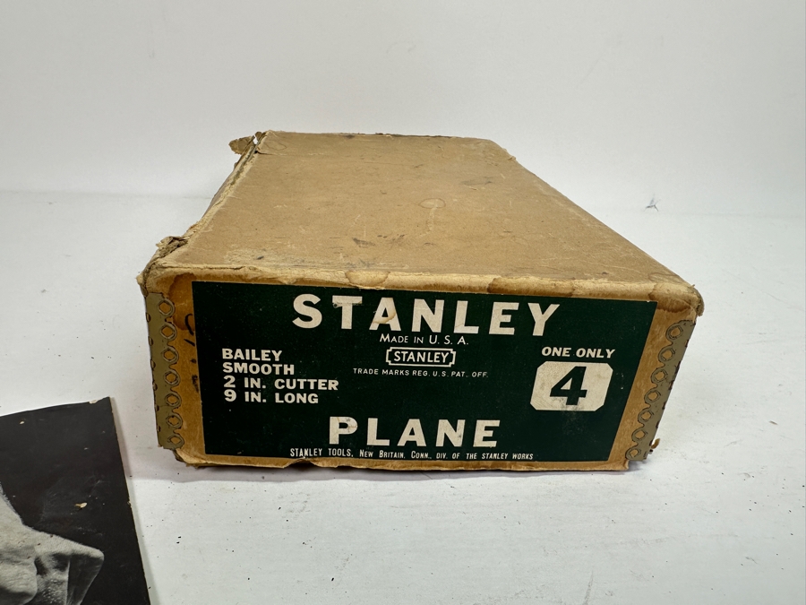 Vintage Stanley #4 Plane With Instructions And Damaged Box [Photo 9]
