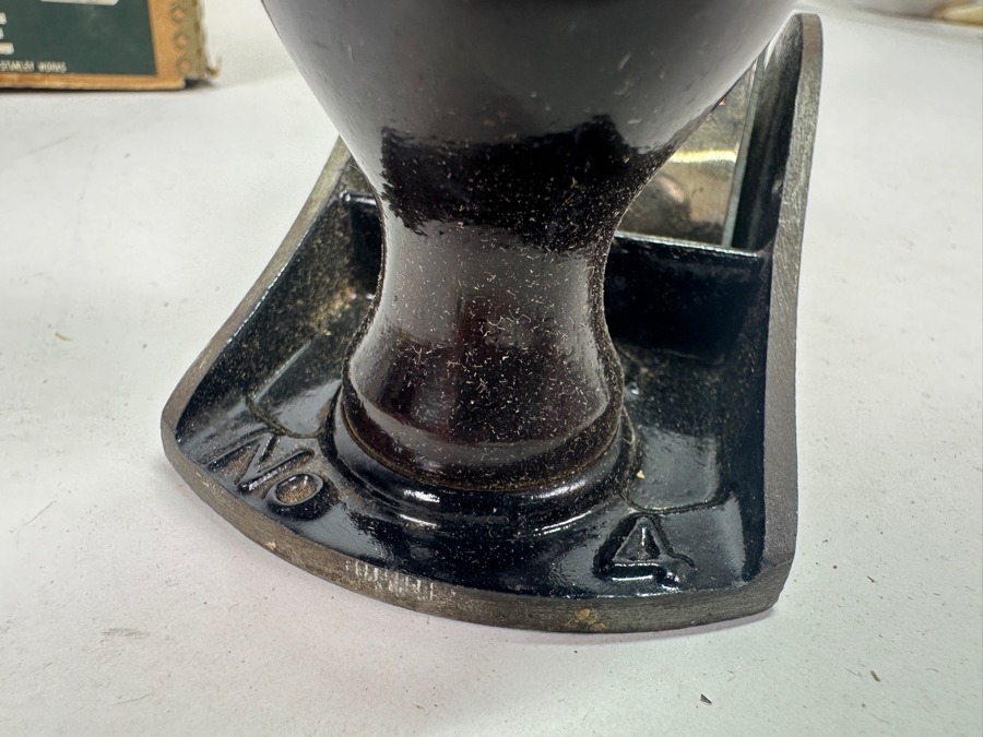 Vintage Stanley #4 Plane With Instructions And Damaged Box [Photo 6]