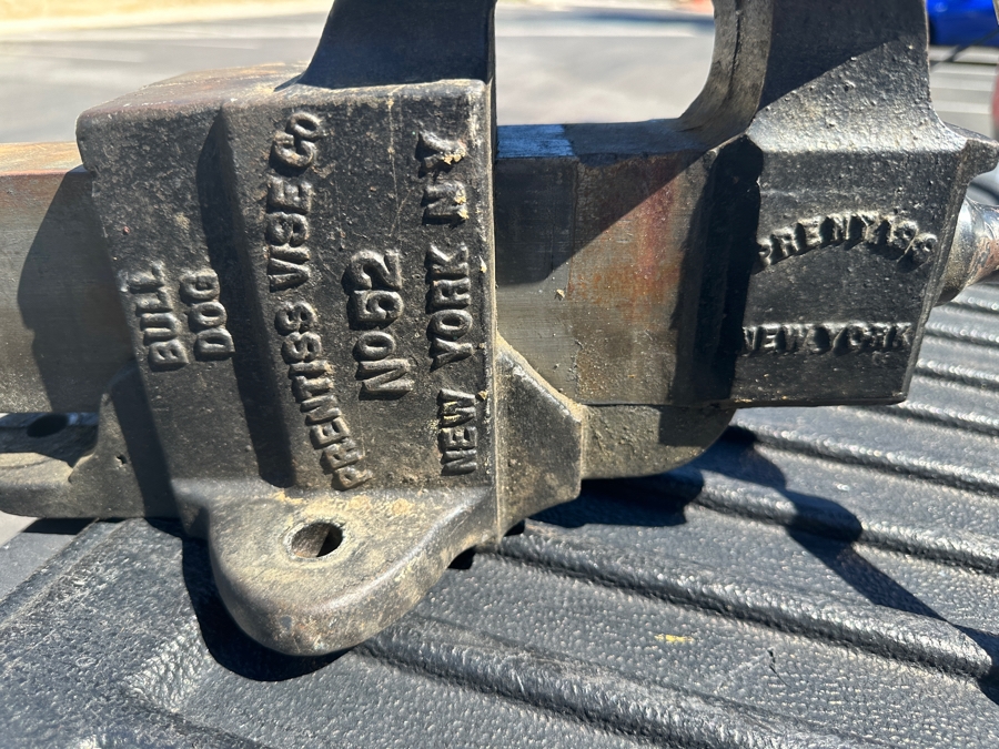 Prentiss Vise Co Bull Dog No. 52 New York, NY Vise [Photo 8]