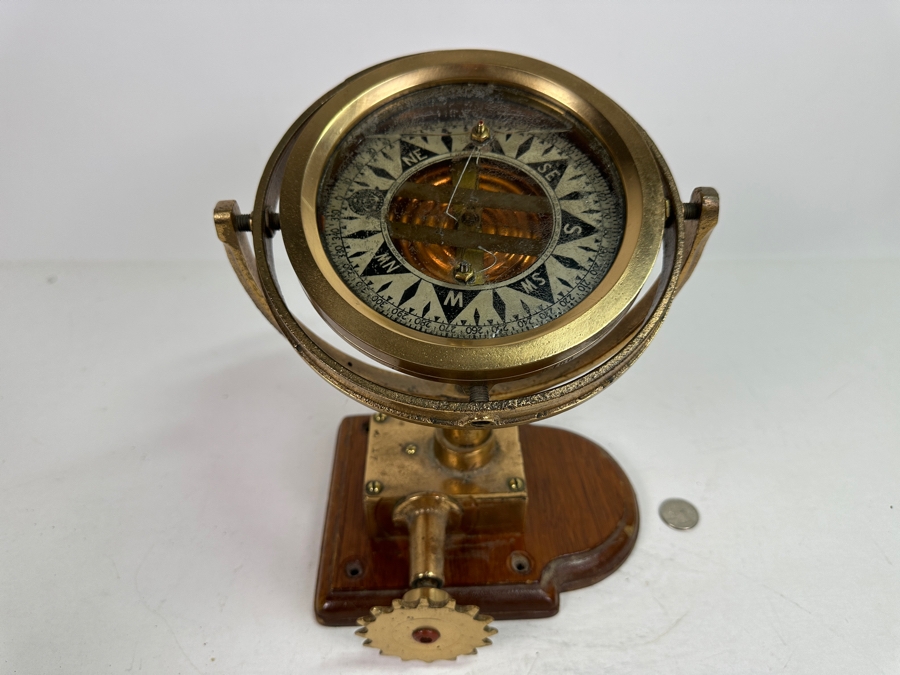 Vintage The Wood Freeman 'Metal Marine Pilot' Fircrest Tacoma, WA 'It Holds The Course You Give It' Brass Compass 7.5W X 7D X 9.25H [Photo 4]
