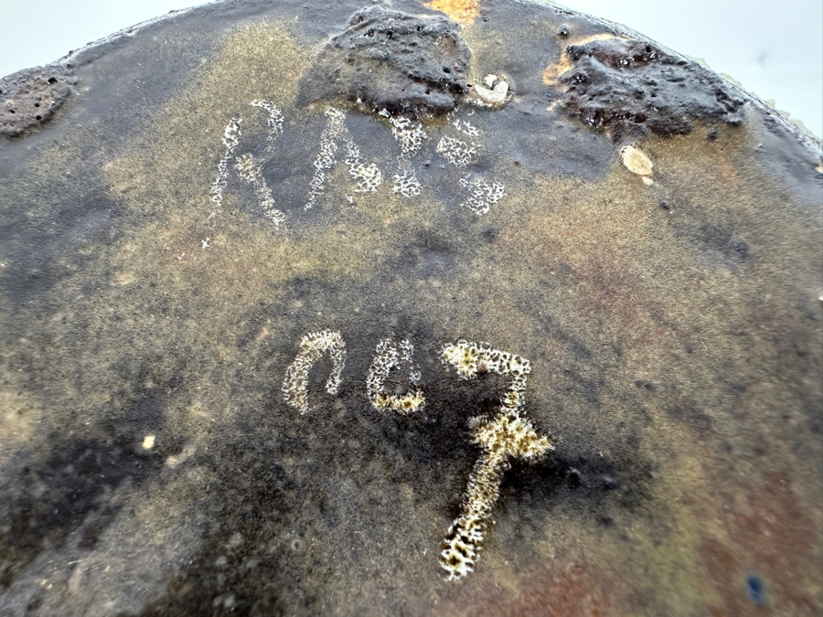 Large Signed Mid-Century Pottery Lava Vase Artist Signed Underneath 007 RAR? [Photo 9]