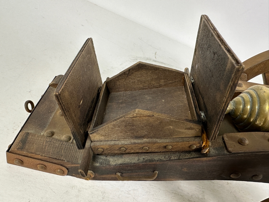 Large Vintage Italian Solid Brass Field Cannon Model With Wooden Carriage Cart Made In Italy 16'L X 6'H [Photo 11]