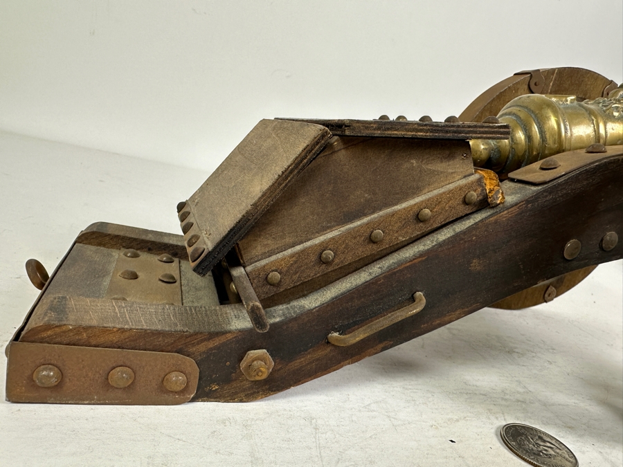 Large Vintage Italian Solid Brass Field Cannon Model With Wooden Carriage Cart Made In Italy 16'L X 6'H [Photo 9]