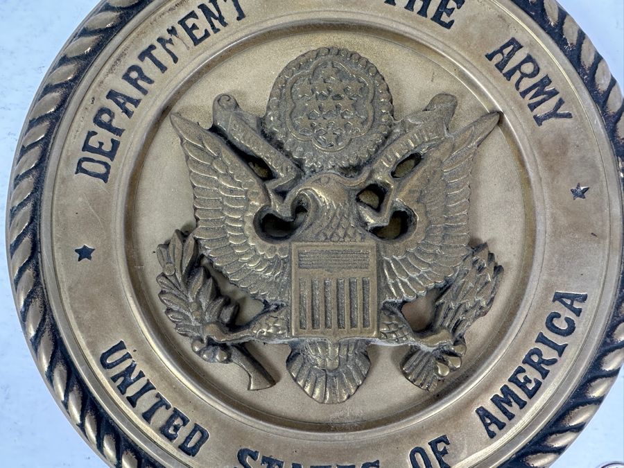 Vintage Solid Brass Department Of The Army United States Of America Round Wall Plaque 10.5W [Photo 3]