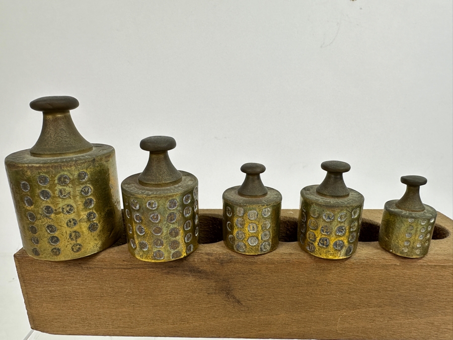 Antique Cast Iron Balance Scale K. K. 20'W With Set Of Antique Brass Weights And Cast Iron Weights [Photo 7]