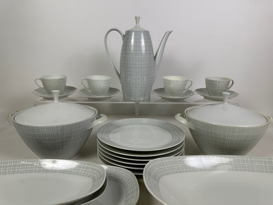 Vintage Mid-Century Arzberg Goldene Medaille German Porcelain China Service Set By Heinrich Loffelhardt - 24 Pieces [Photo 3]