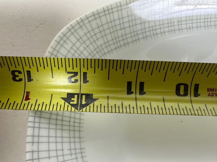 Vintage Mid-Century Arzberg Goldene Medaille German Porcelain China Service Set By Heinrich Loffelhardt - 24 Pieces [Photo 15]