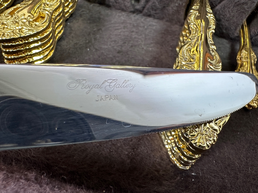 Vintage Gold Plated Royal Gallery Flatware Set With Wooden Case 18W X 12D X 7H Approximate Service For 6 [Photo 13]