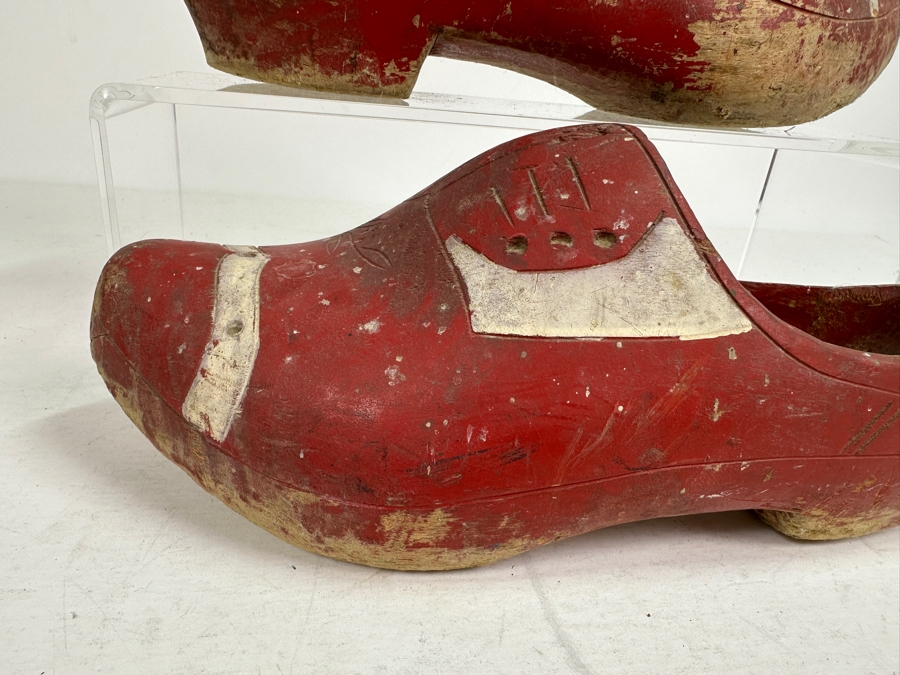 Vintage Dutch Wooden Shoes Painted Red 12L [Photo 3]