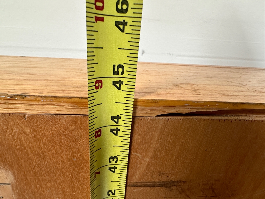 Solid Wood Lockable Narrow Display Cabinet Case 41.5W X 7D X 44.5H [Photo 17]